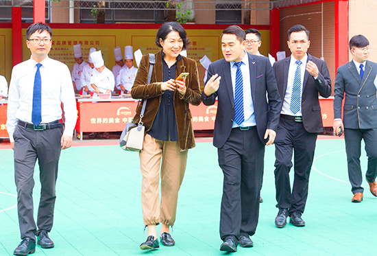 中国民办教育协会蔺琪理事长莅临我校 盛赞新东方