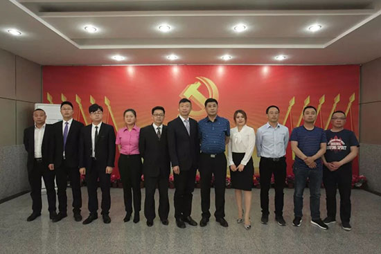 我校召开关于甘孜县“一对一”对口帮扶工作会议部署
