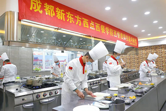 教师风采|成都新东方教师内务与技能大比武正式开赛!