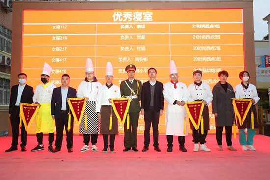 榜样引路促成长 · 三教三训绽放光彩!