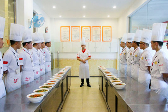 在成都新东方,一起奔赴更好的未来