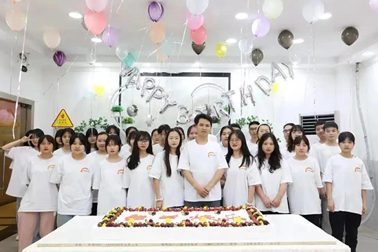 告别过去,展望未来!成都新东方2021年度总结