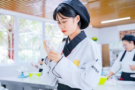 成都新东方的开启方式,原来是这样
