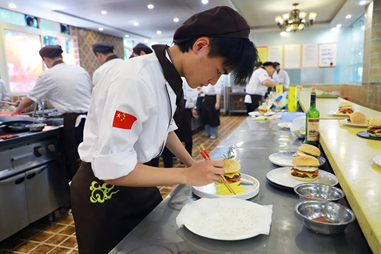 为什么95后、00后选择学西餐成才?
