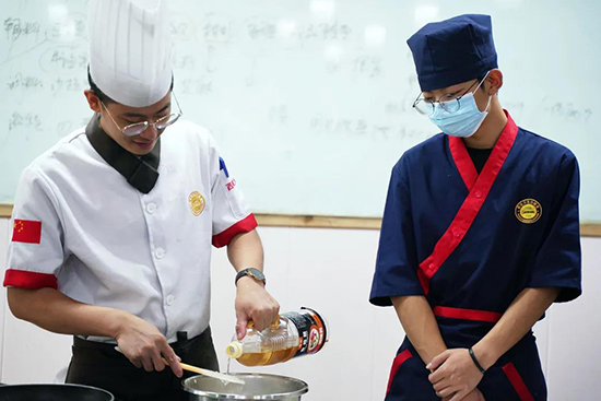 为什么95后、00后选择学西餐成才?