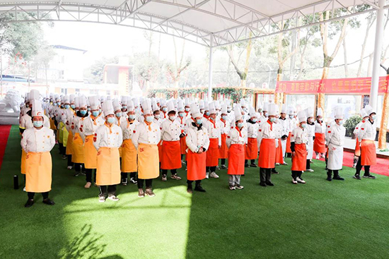 这个灯谜你能猜中吗?成都新东方带你逛游园会