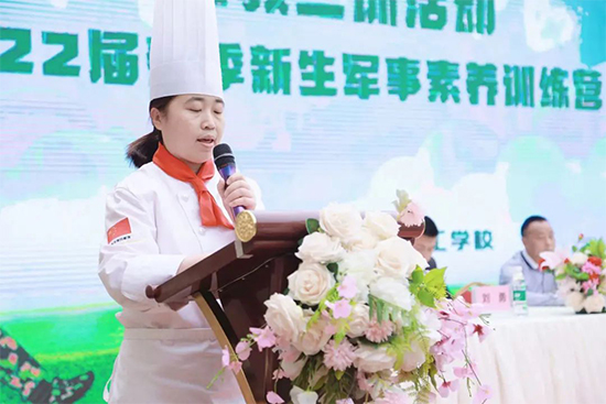 迷彩青春,斗志昂扬!成都新东方军事训练开训仪式圆满举行!