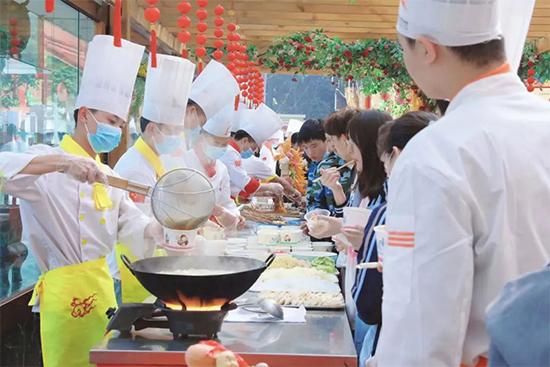 舌尖盛宴 | 2022年成都新东方初春美食品鉴会重磅来袭!