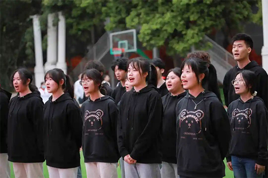 舞动青春,感动校园丨快来看体操比赛的精彩瞬间!
