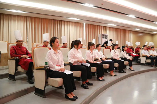 2023年秋季新生班主任受聘仪式圆满落幕!
