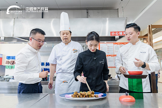 一次次泪目!这堂课为何如此震撼人心